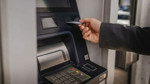 ATM'den para çekerken bu ayrıntıyı kimse fark etmiyor