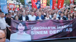 Gözaltındaki Sinem Dedetaş'a büyük destek: Yurttaşlar belediye önüne akın etti
