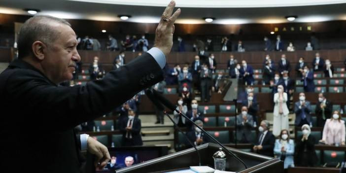 CHP'li Sezgin Tanrıkulu: AKP milletvekillerinin çoğu moralsiz, Erdoğan'ı sorguluyorlar!