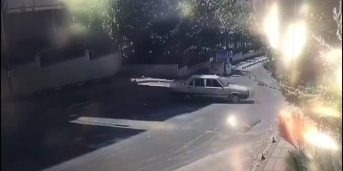 Bağcılar'da otomobil hırsızlığı güvenlik kameralarına yansıdı