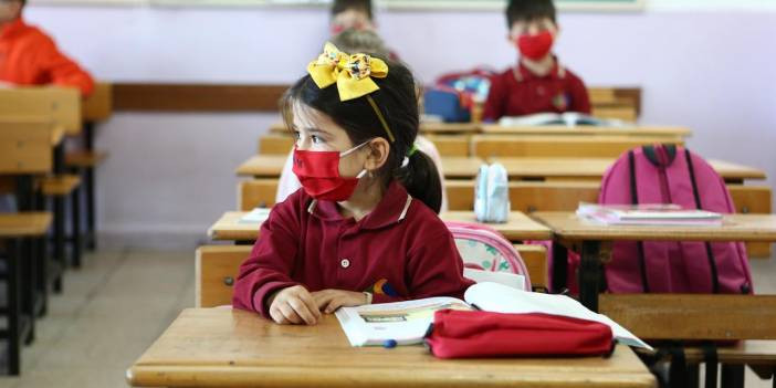 Okullarda alınacak koronavir&uuml;s tedbirleri belli oldu