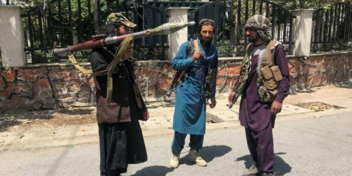 Taliban '11 Eyl&uuml;l' kararından vazge&ccedil;ti