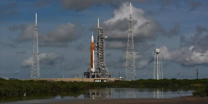 NASA, Ay'a g&ouml;nderilecek kaps&uuml;ldeki sızıntıya &ccedil;are arıyor