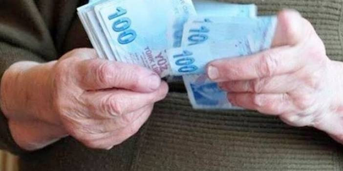İYİ Parti'den çağrı: 5 bin TL'lik ikramiye tüm emeklilere verilsin