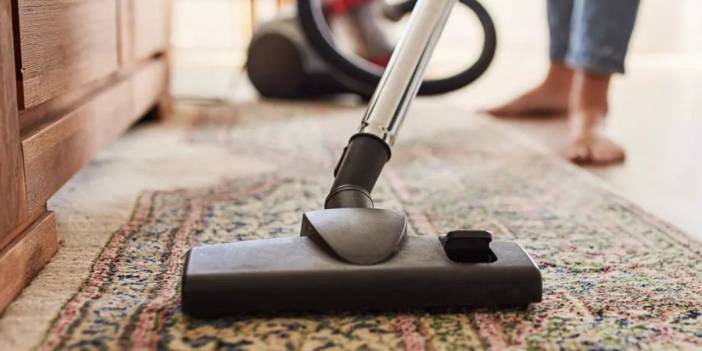 Elektrikli süpürgenin hayatı çok daha kolaylaştıracak 4 gizli işlevi: Çok az kişi bunu biliyor