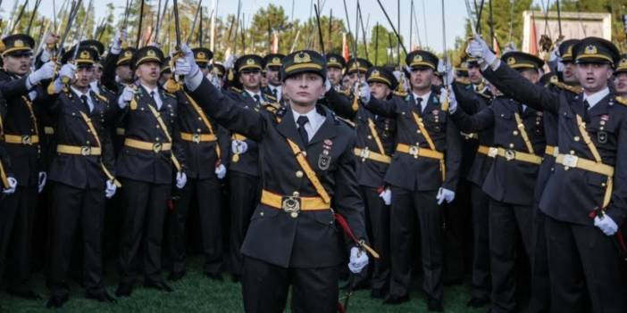 Teğmenlere destek veren savcı açığa alındı. Alican Uludağ açıkladı