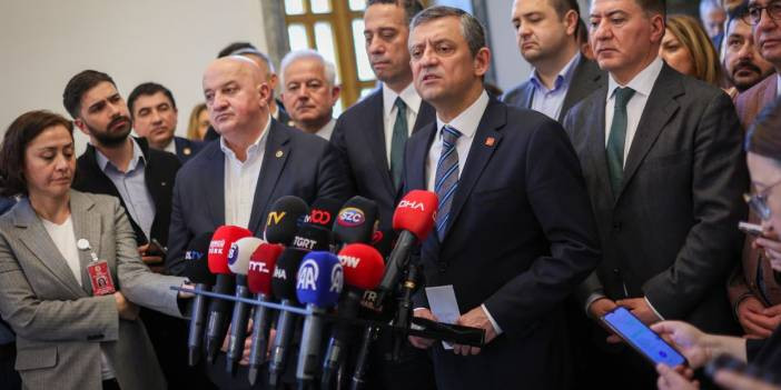 Özgür Özel: İmamoğlu Erdoğan'ı seçim sandığına kadar kovalar