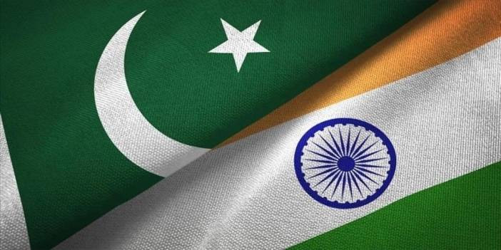 Hindistan ve Pakistan gece &ccedil;atıştı: 45 &ouml;l&uuml;