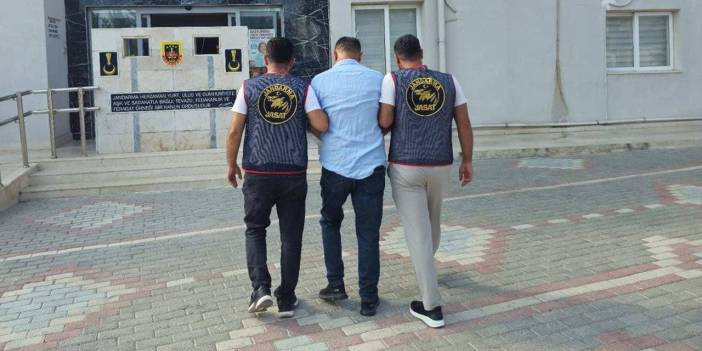 Interpol'ün kırmızı bültenle aradığı zanlı Mersin'de yakalandı