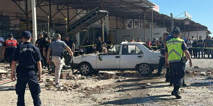 Antalya'da toptancı halinde patlama! &Ouml;l&uuml; ve yaralılar var