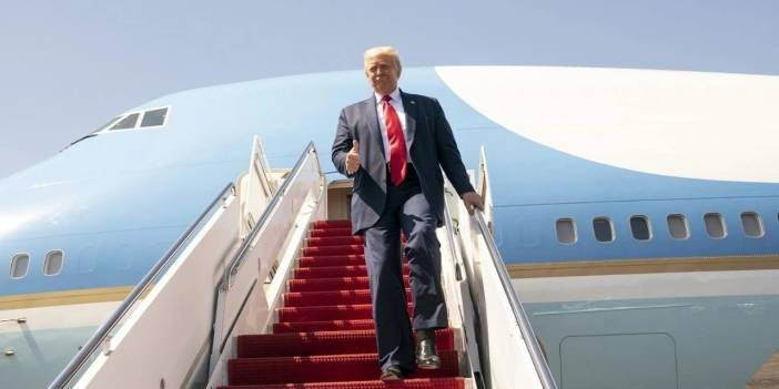 Son dakika |Trump İsrail’de: Gazze tamamen yıkılmış durumda