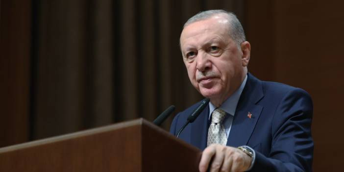AKP'de karalar bağlayacak anket: Yüzde 30'un altına düştüler!