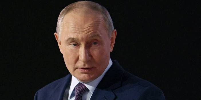 Putin hakkında "paranoya" iddiası! Kendini saraya kilitledi