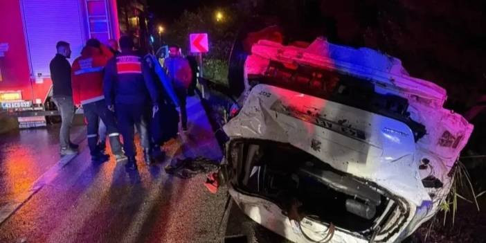 Kütahya'da feci kaza! Otomobil takla attı: 4 yaralı